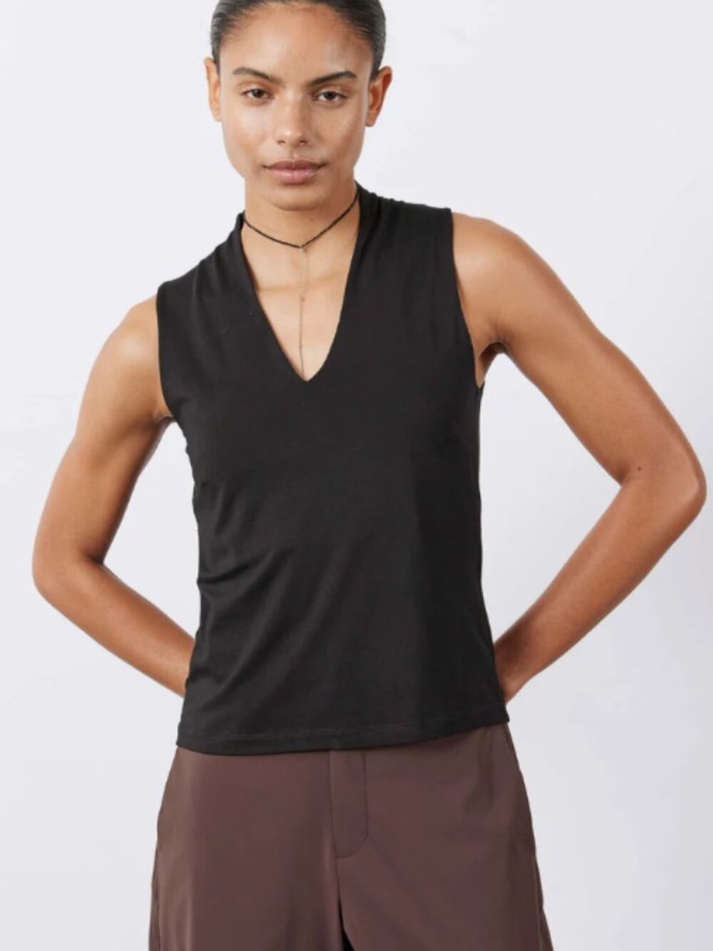 Ruti The Sculpted Tank V-Neck Black Size 1 Small